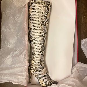 Brand New Vince Camuto Knee Boots!!!